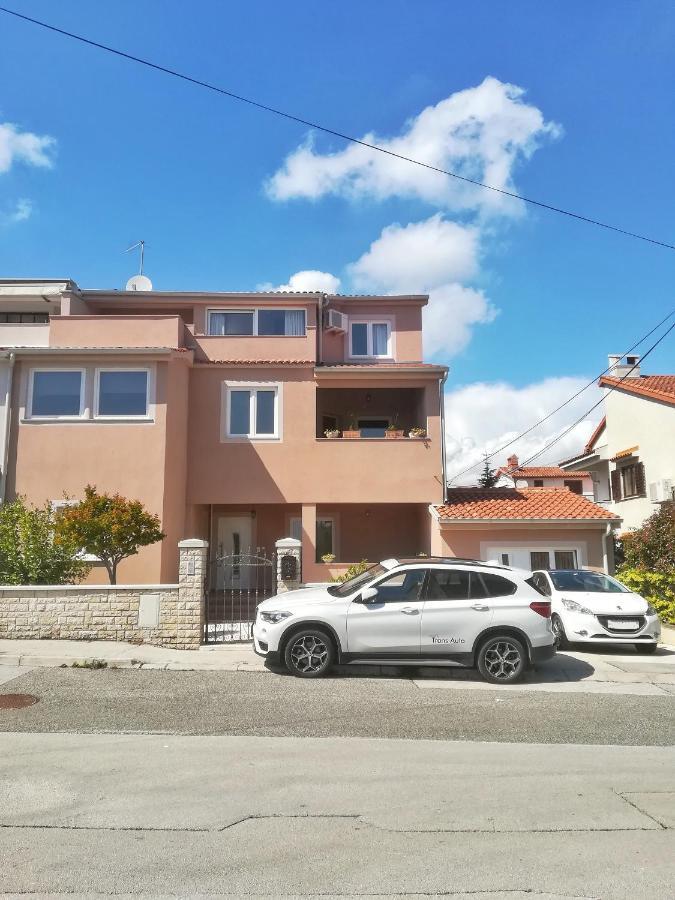Jimmy Apartments Pula Exterior foto